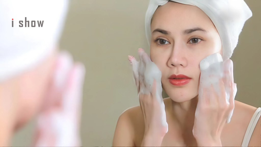 da khô, sữa rửa mặt cho da khô, sữa rửa mặt tạo bọt, cấp ẩm
