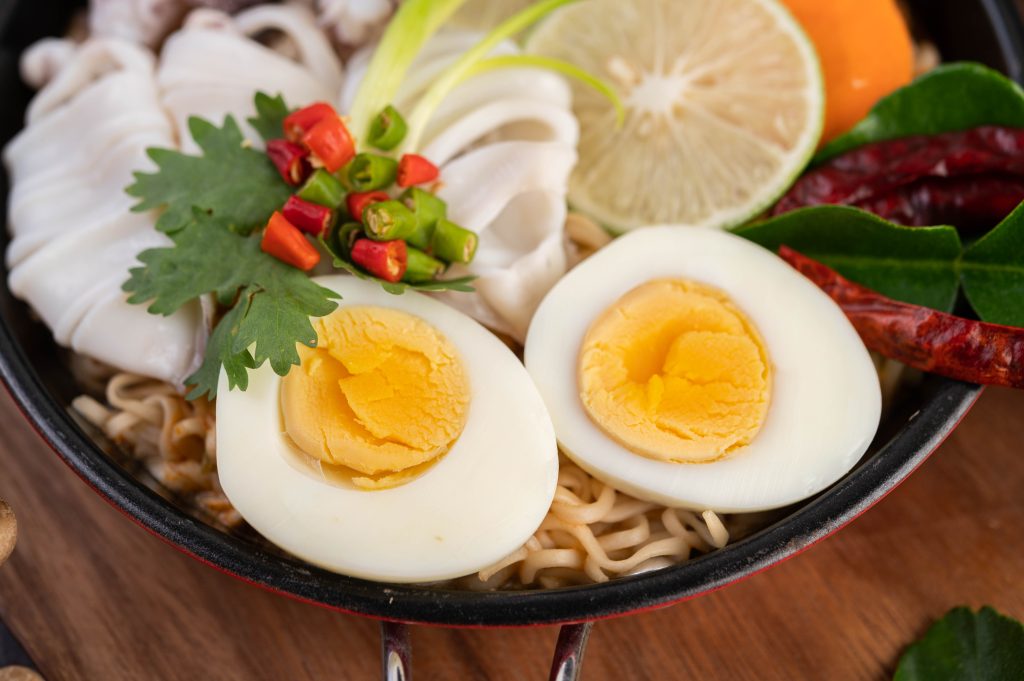 lòng đỏ trứng giàu biotin