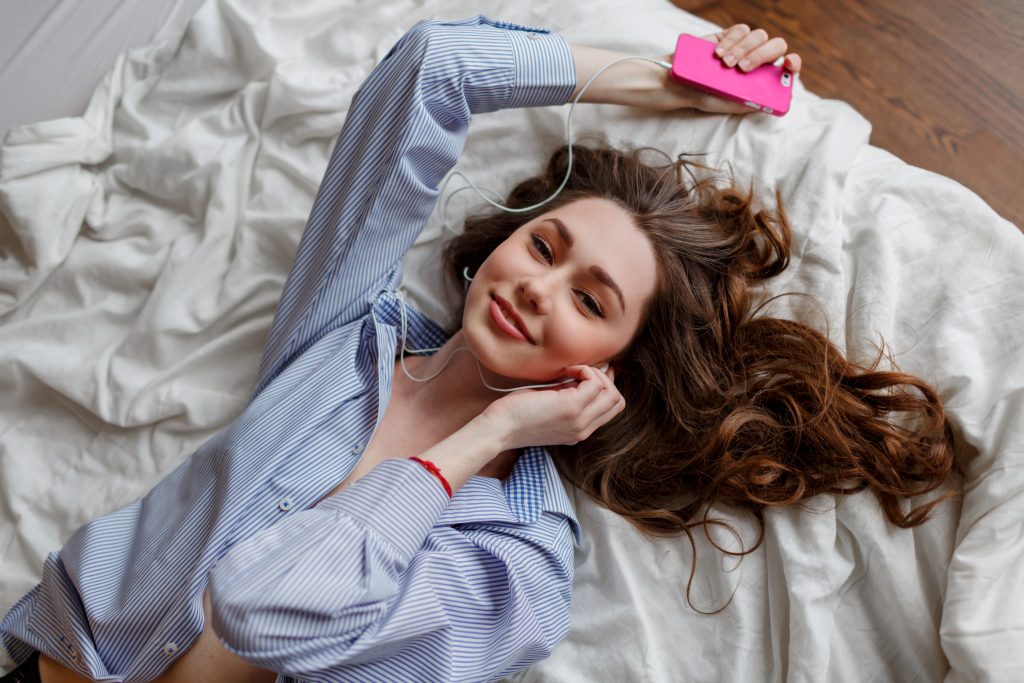 tóc rụng
thói quen khiến tóc rụng
bí quyết ngăn rụng
làm gì hết rụng tóc
tóc rụng nhiều
tóc con mọc
kích mọc tóc nhanh
thói quen giúp tóc mọc
giảm gãy rụng